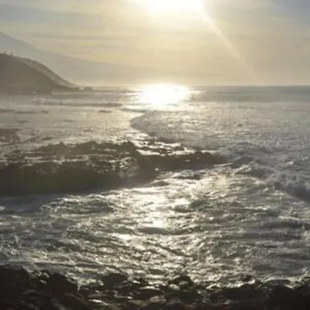 La Caleta. Reviva Canarias 拉拉古纳